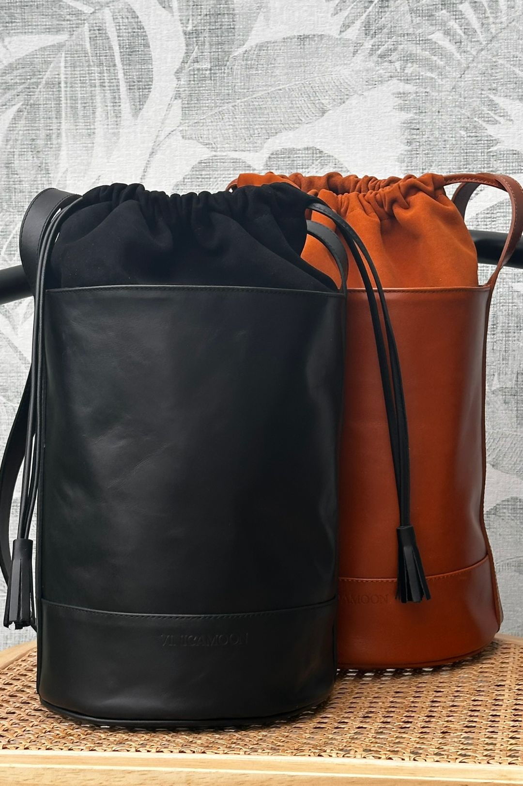 Bolso Cubo Piel Negro