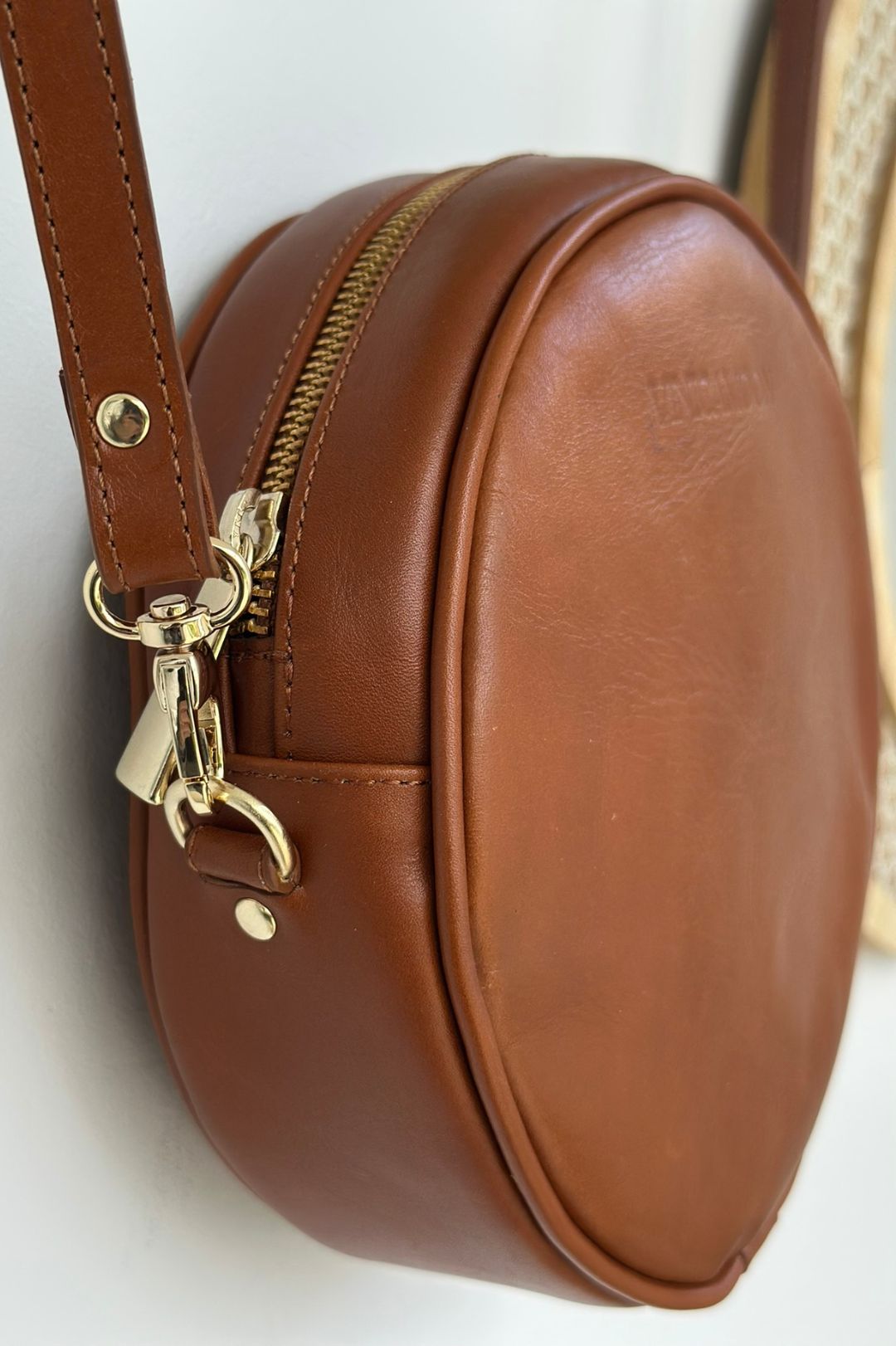 Bolso Redondo Bandolera Piel - Marrón Habana